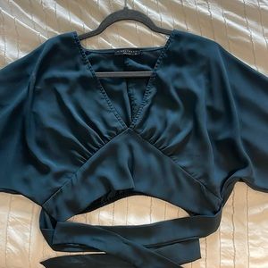 FINAL TOUCH blue long sleeve crop top